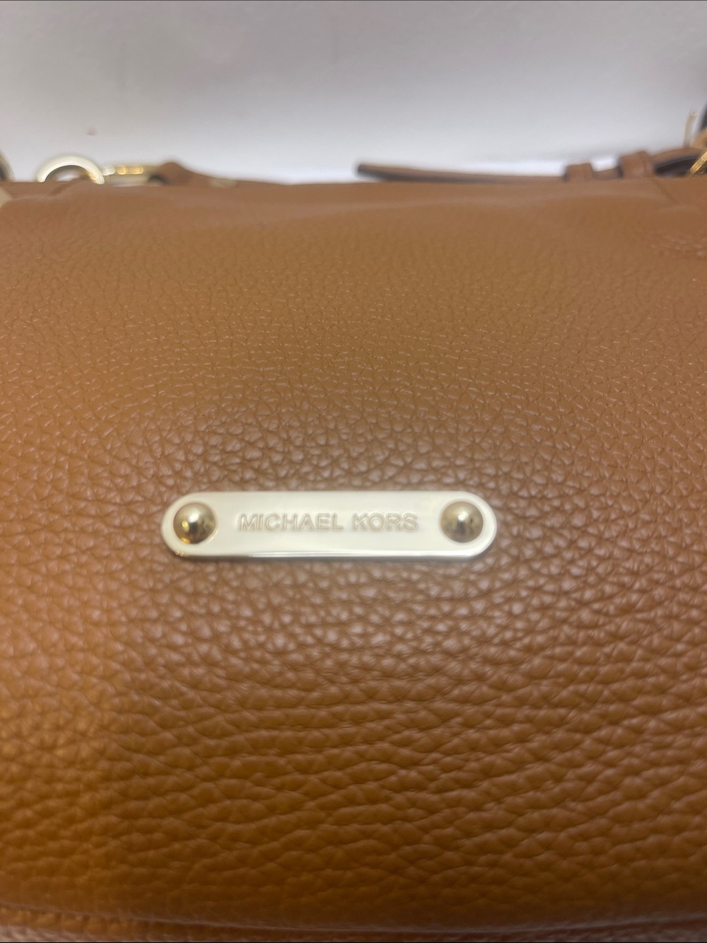 Michael Kors Crosby Pebbled Leather Medium Messenger Bag - Picture 15 of 15